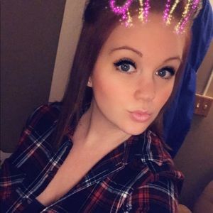 Meet your Posher, Christina